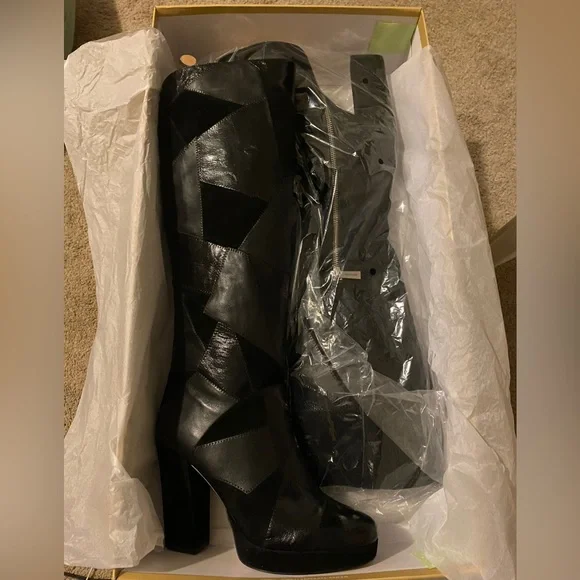 NEW Michael Kors Hanya Patchwork Boots - 9.5 - Picture 4 of 4